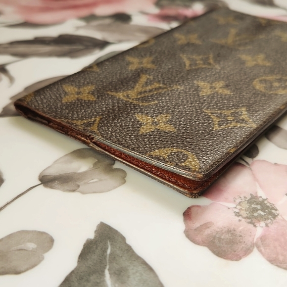 AUTHENTIC Louos Vuitton MONOGRAM AGENDA Cover - Picture 11 of 16